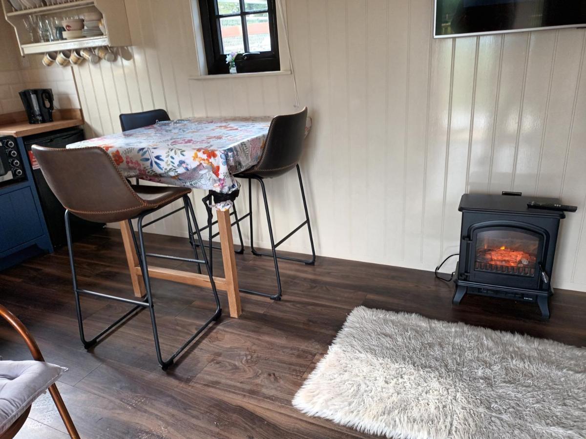 Rathgillen Cabin Nobber Екстер'єр фото